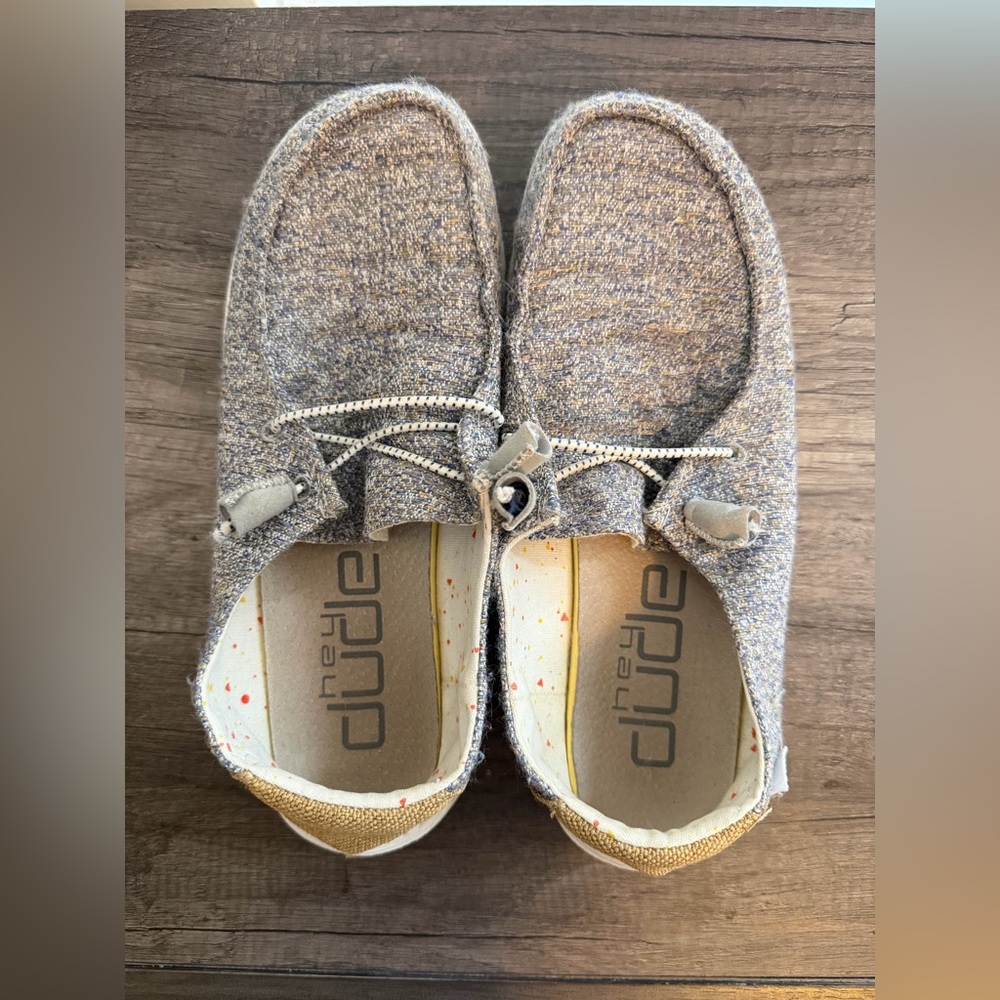 Hey Dude Wally Casual Shoes Lightweight Comfort Slip On - Picture 2 of 5